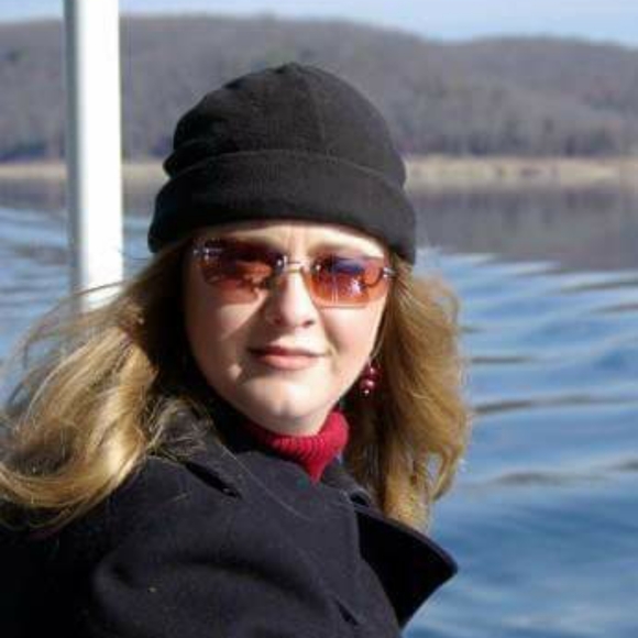 Meet your Posher, Kari - Picture 14 of 16